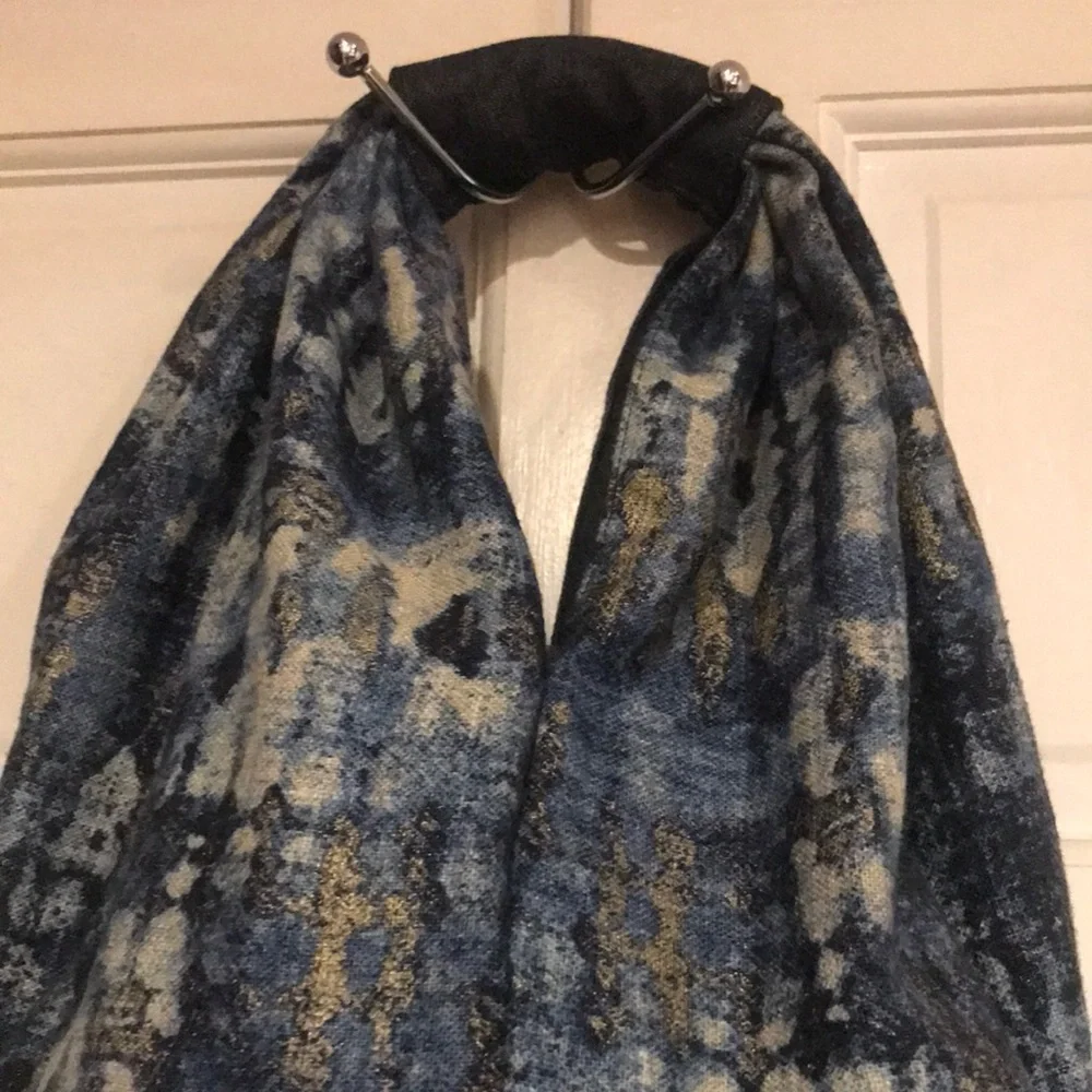 Patterned Hobo Bag